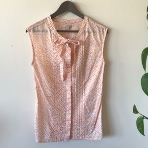 GAP pink polkadot sleeveless button down blouse with tie neck